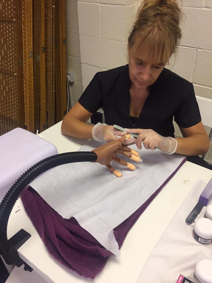 nail courses manchester